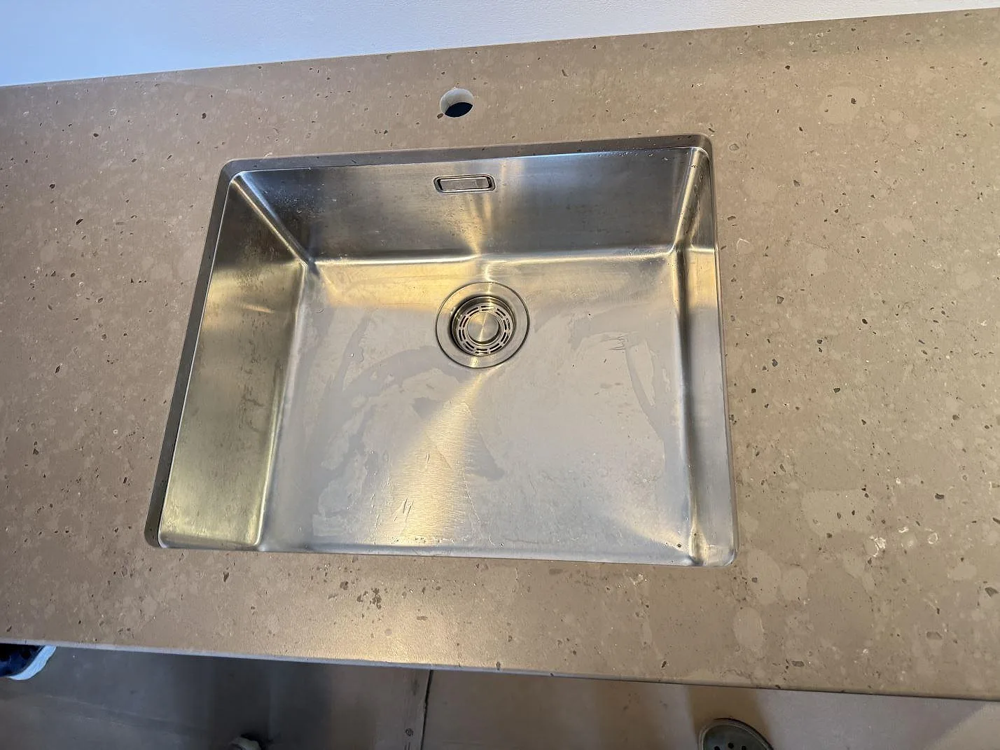 Køkkenbordplade i Silestone Brass relish, Klampenborg – billede 2