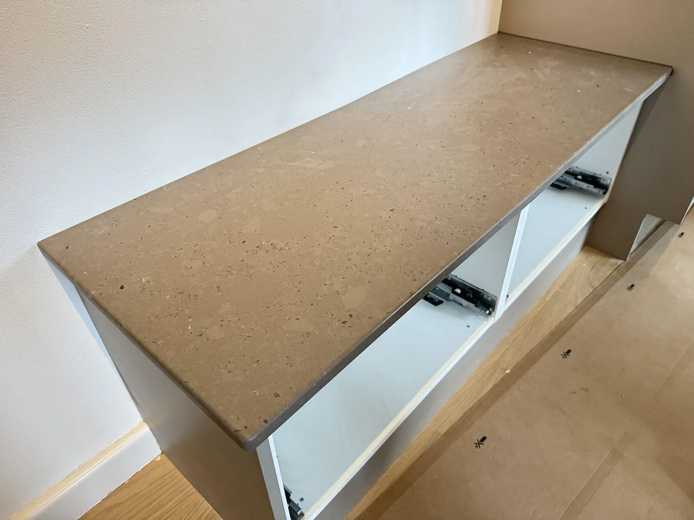 Køkkenbordplade i Silestone Brass relish, Klampenborg – billede 6