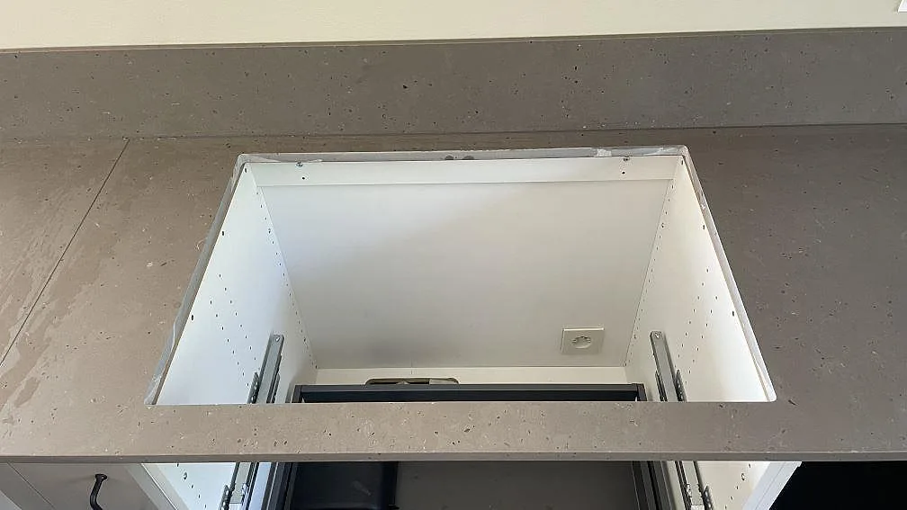 Køkkenbordplade i Silestone Brass relish, Nättraby – billede 5