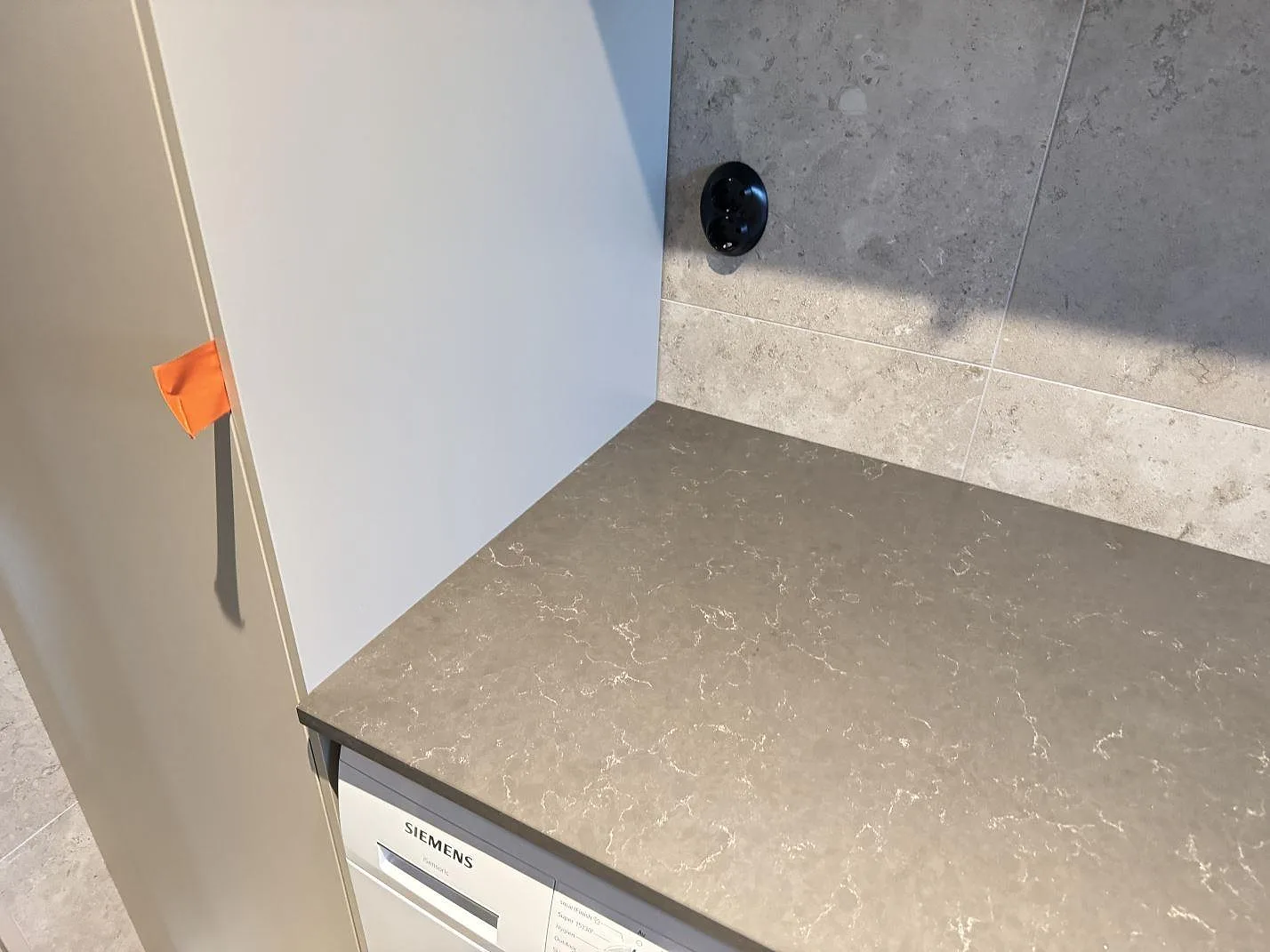 Bordplade i Silestone Calypso, Alingsås – billede 4
