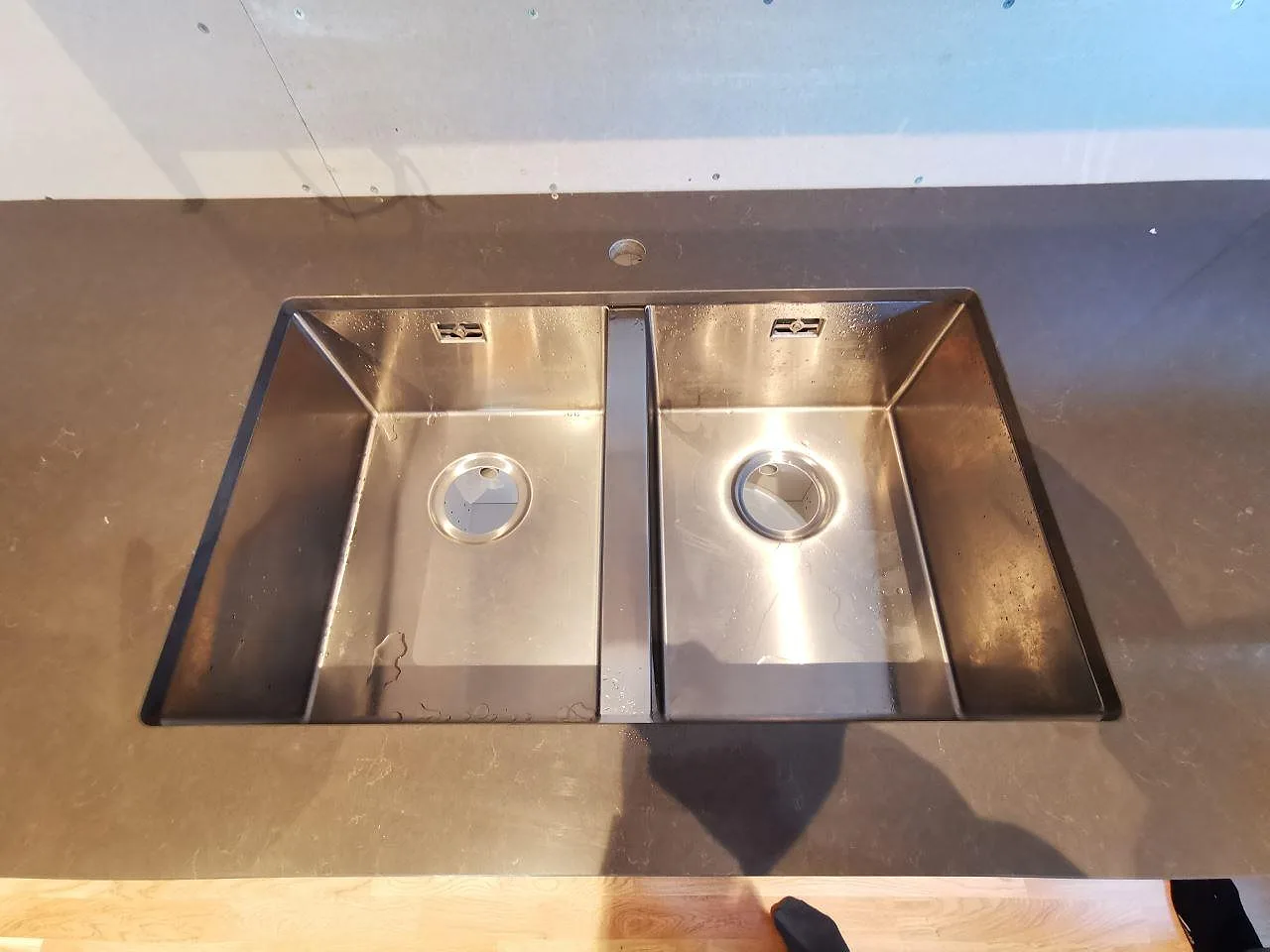 Køkkenbordplade i Silestone Calypso, Hovås – billede 2
