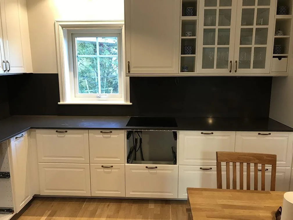 Køkkenbordplade i Silestone Calypso, Mölndal