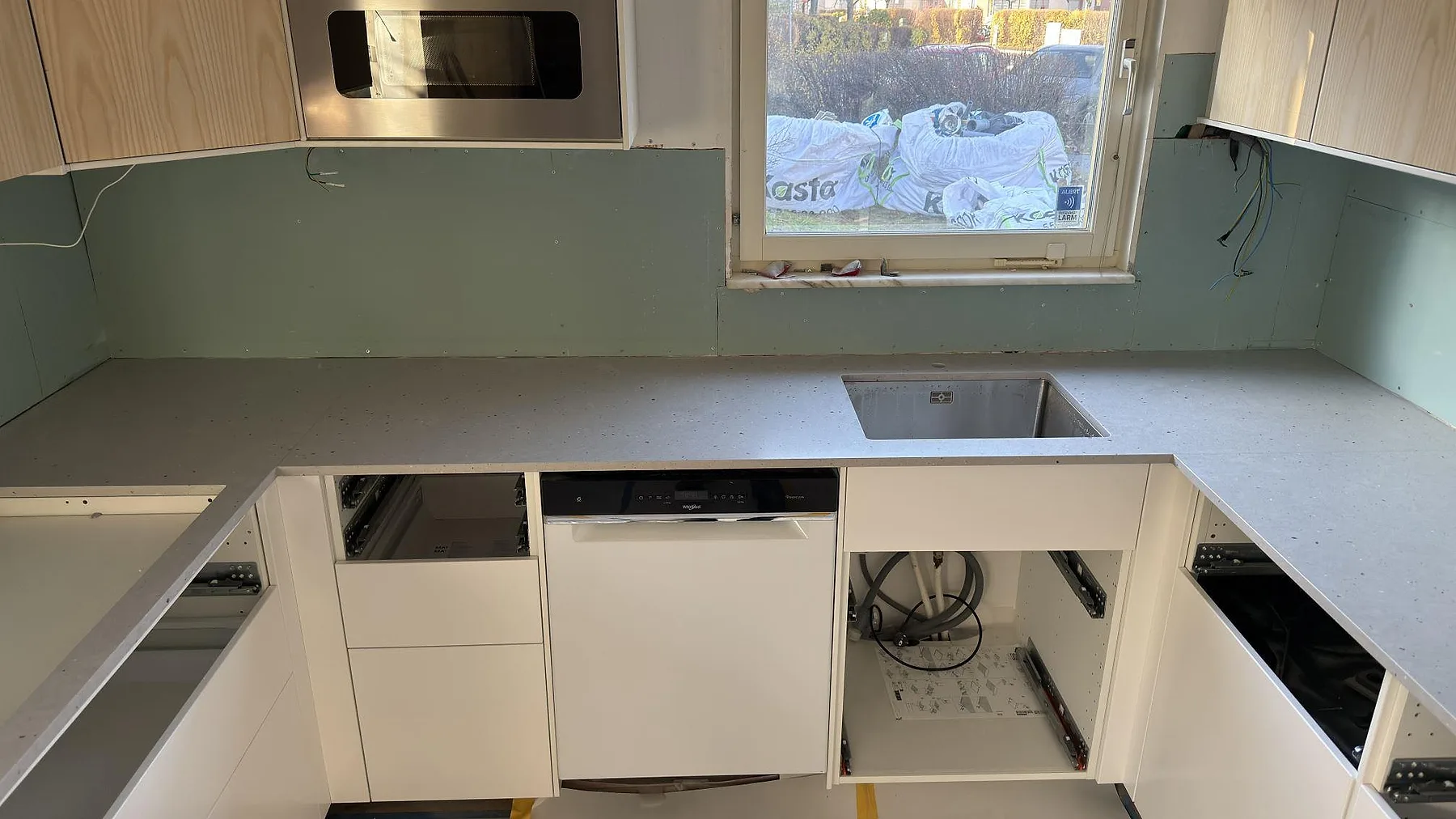 Køkkenbordplade i Silestone Concrete Pulse, Farsta – billede 2