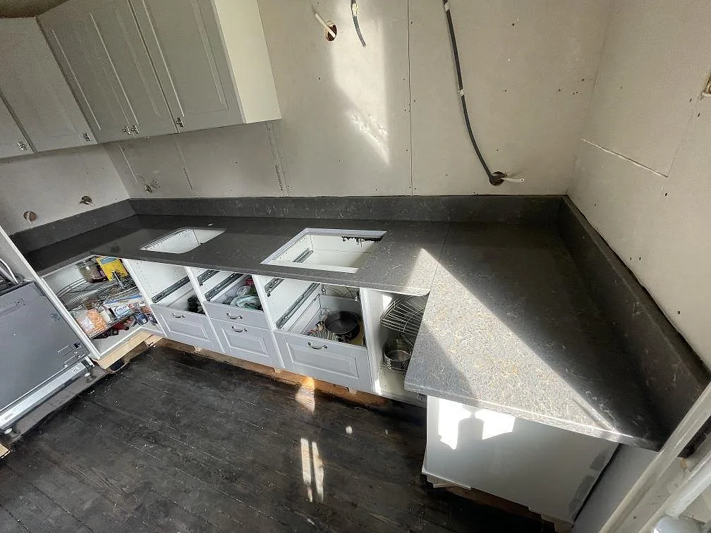 Køkkenbordplade i Silestone Cooper Mist, Lerum – billede 2