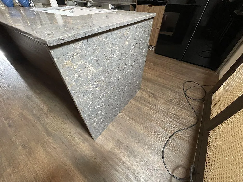 Køkkenbordplade i Silestone Copper Mist, Åkersberga – billede 4