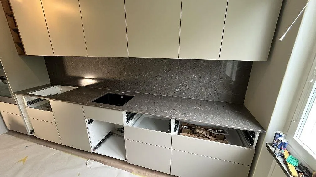 Køkkenbordplade i Silestone Copper Mist, Norrköping – billede 2
