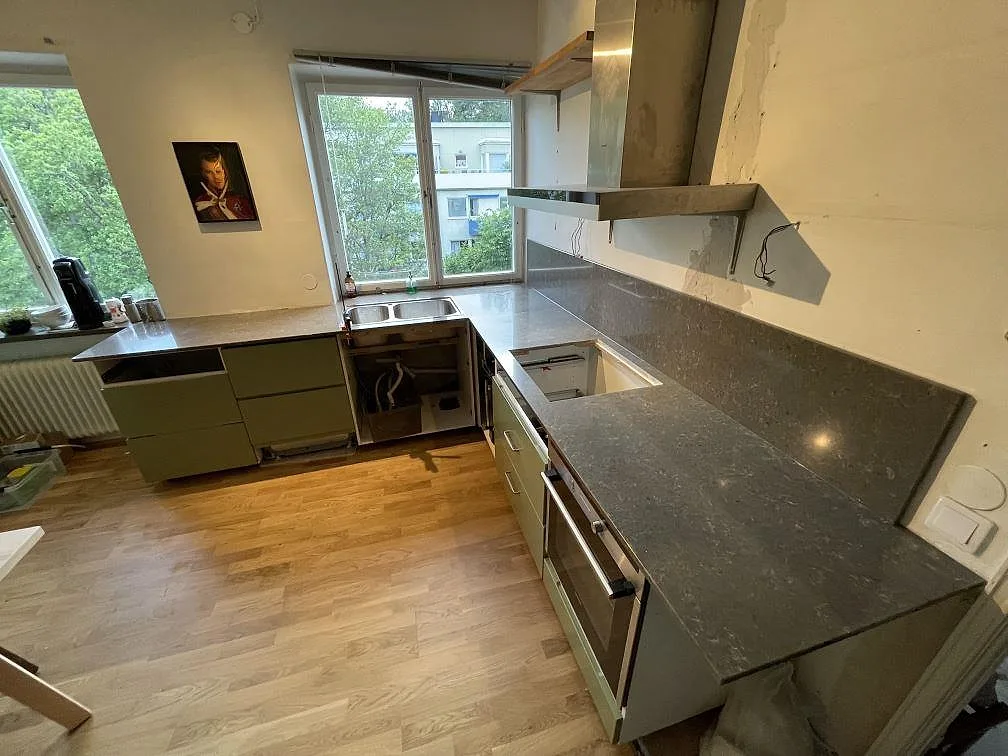 Køkkenbordplade i Silestone Copper Mist, Stockholm – billede 2