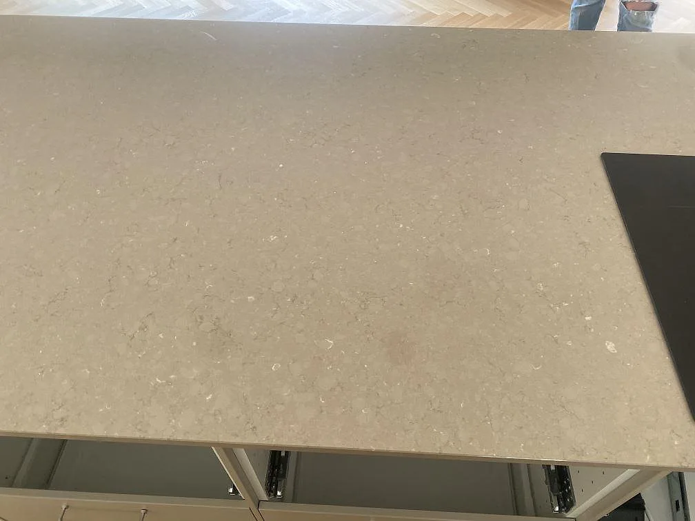 Køkkenbordplade i Silestone Coral Clay, Båstad – billede 4