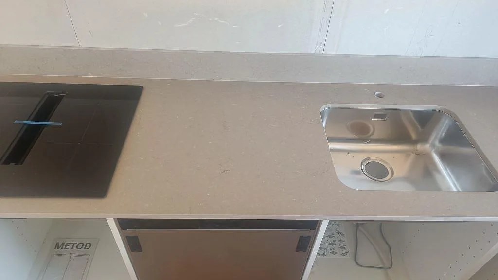 Køkkenbordplade i Silestone Coral Clay, Båstad – billede 2