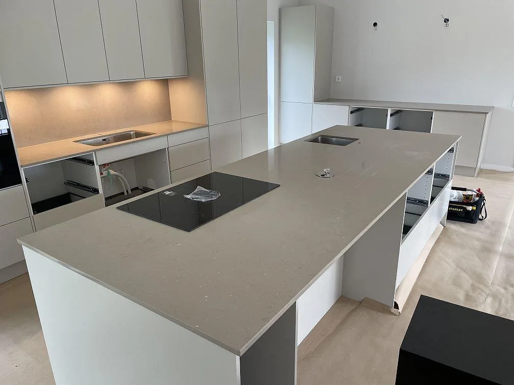 Køkkenbordplade i Silestone Coral Clay, Bjärred