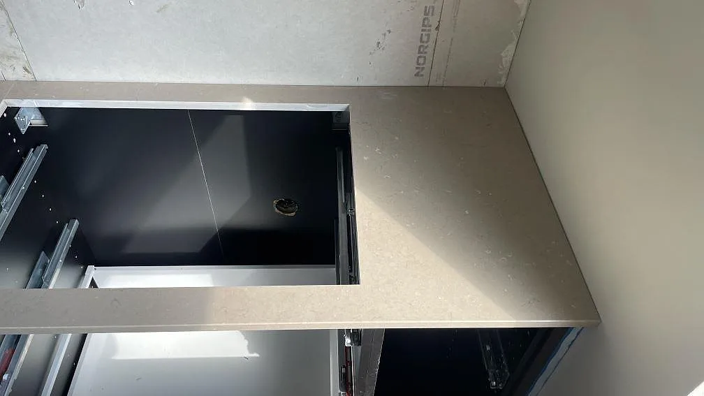Køkkenbordplade i Silestone Coral Clay, Borås – billede 6