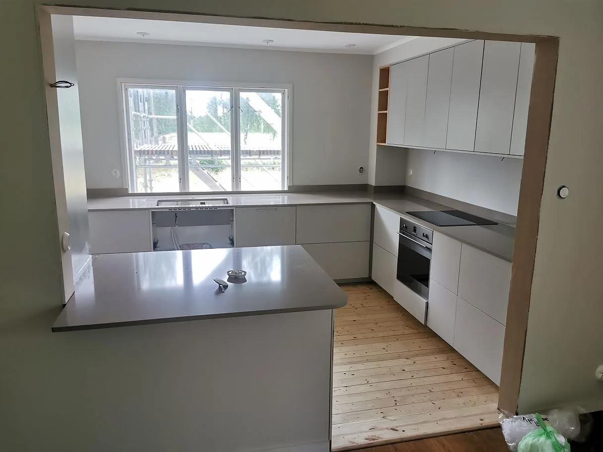 Køkkenbordplade i Silestone Coral Clay, Braås