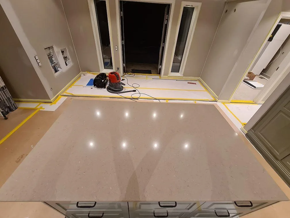 Køkkenbordplade i Silestone Coral Clay, Enköping – billede 3