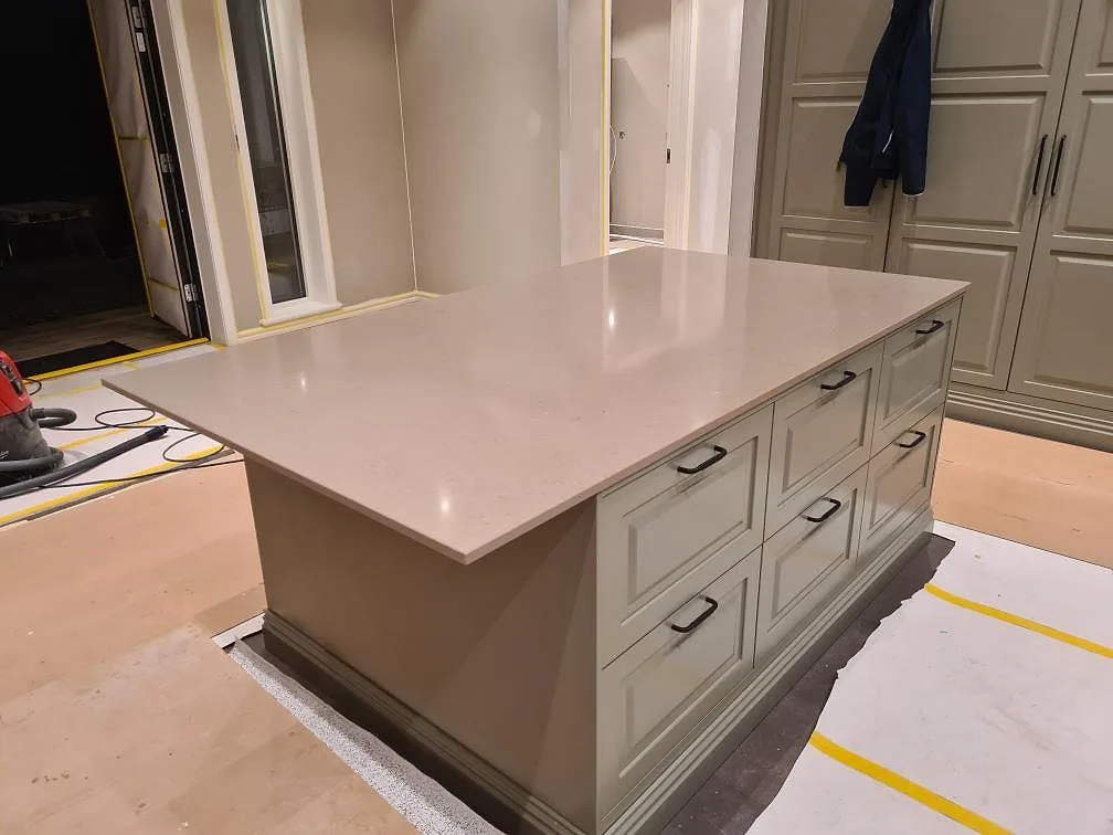 Køkkenbordplade i Silestone Coral Clay, Enköping – billede 2