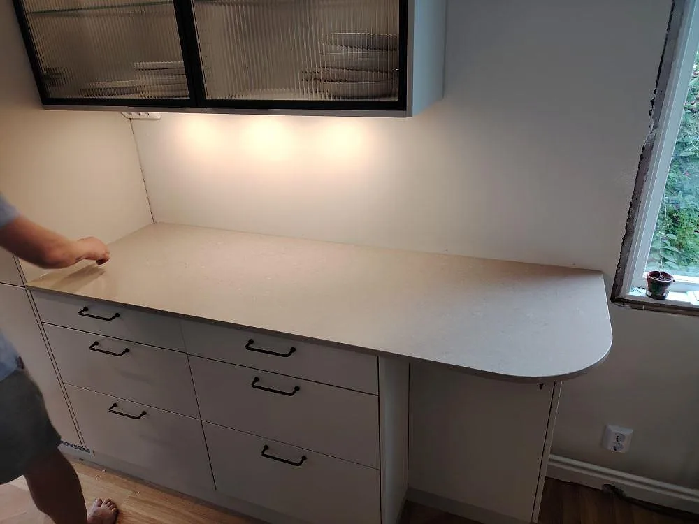 Køkkenbordplade i Silestone Coral Clay, Enskede – billede 2