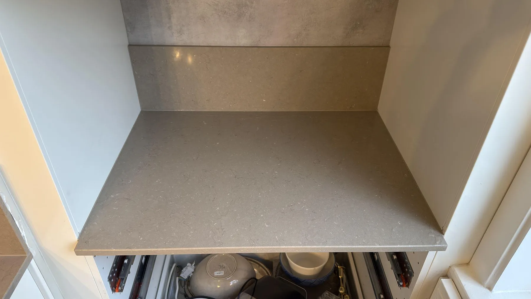 Køkkenbordplade i Silestone Coral Clay, Enskede – billede 3