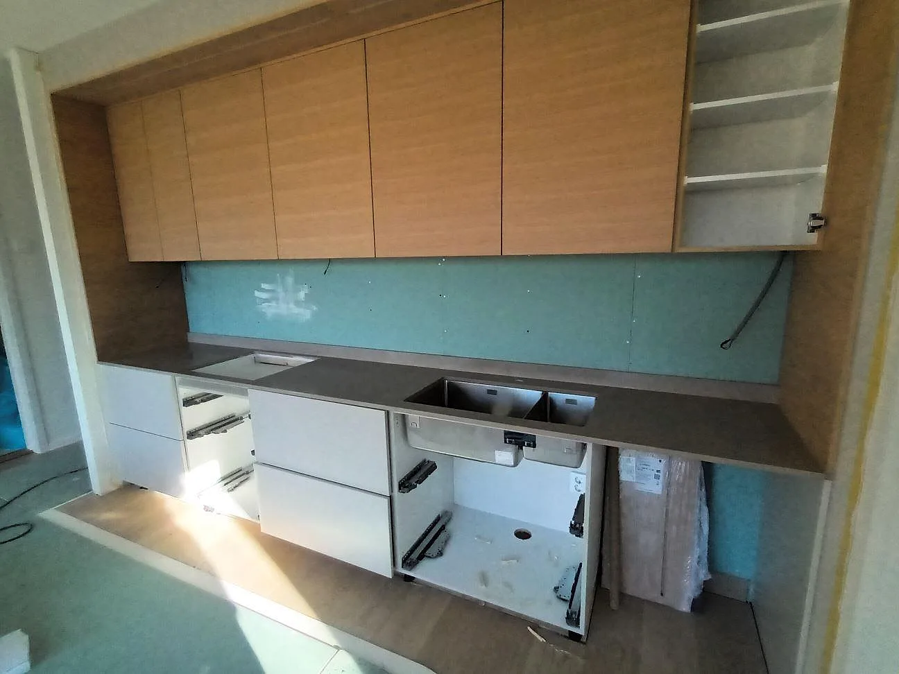 Køkkenbordplade i Silestone Coral Clay, farsta