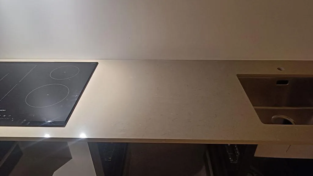 Køkkenbordplade i Silestone Coral Clay, Gärsnäs – billede 2