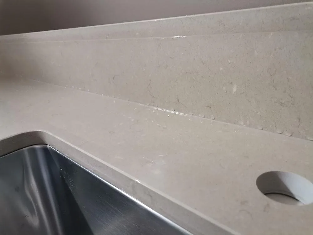 Bordplade i Silestone Coral Clay, køkken og bad, Gärd – billede 2
