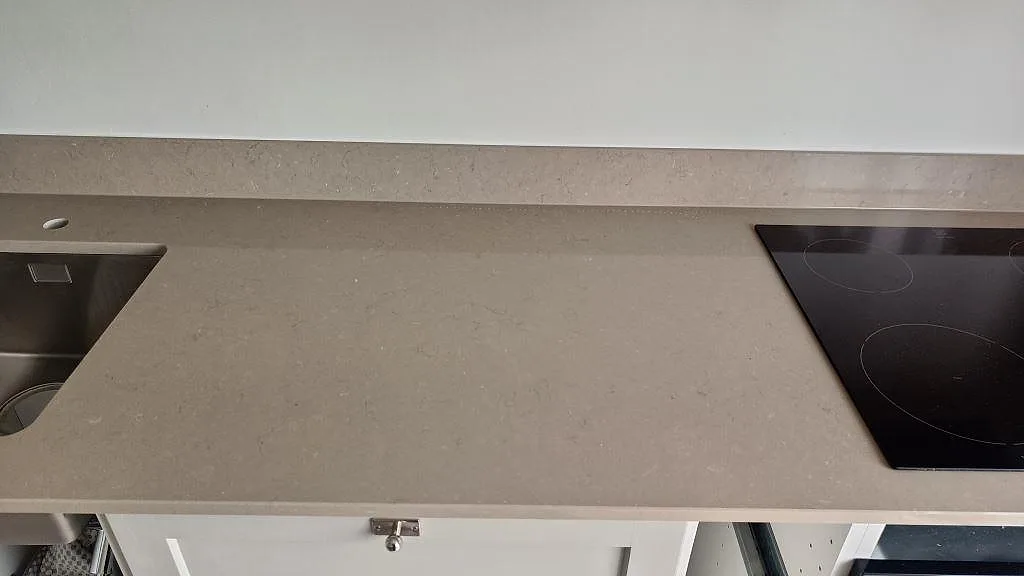 Køkkenbordplade i Silestone Coral Clay, Göteborg – billede 3