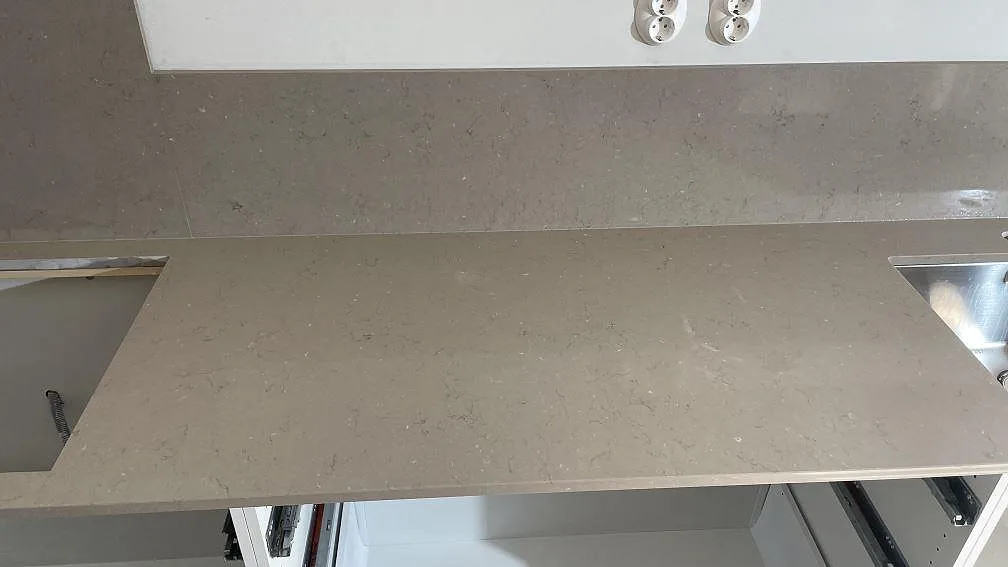 Køkkenbordplade i Silestone Coral Clay, Göteborg – billede 5