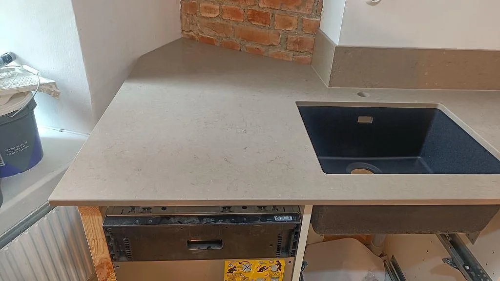 Køkkenbordplade i Silestone Coral Clay, Göteborg – billede 6