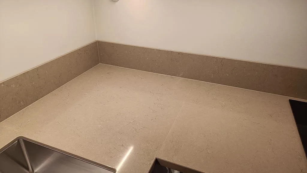 Køkkenbordplade i Silestone Coral Clay, Göteborg – billede 5