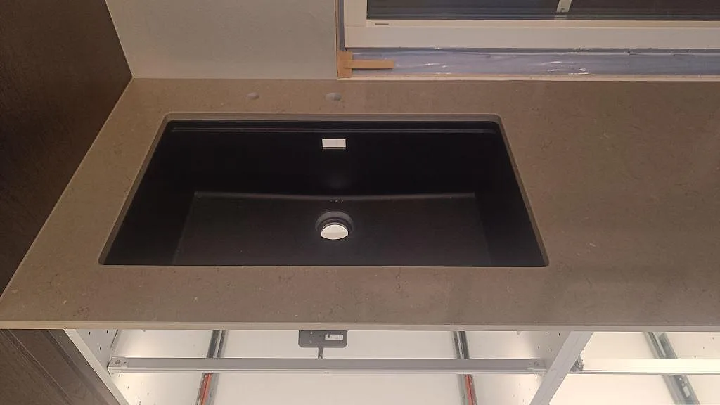 Køkkenbordplade i Silestone Coral Clay, Habo – billede 3