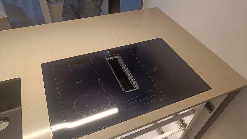 Køkkenbordplade i Silestone Coral Clay, Habo – billede 5