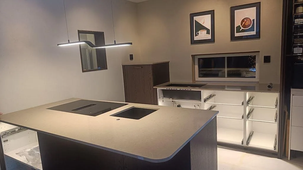 Køkkenbordplade i Silestone Coral Clay, Habo