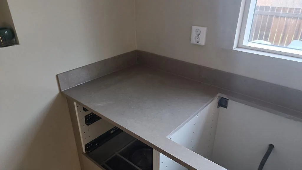 Køkkenbordplade i Silestone Coral Clay, Härryda – billede 6