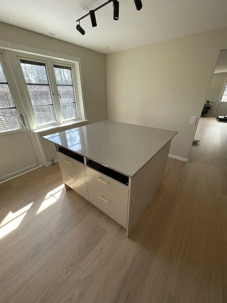 Køkkenbordplade i Silestone Coral Clay, Hässelby – billede 3