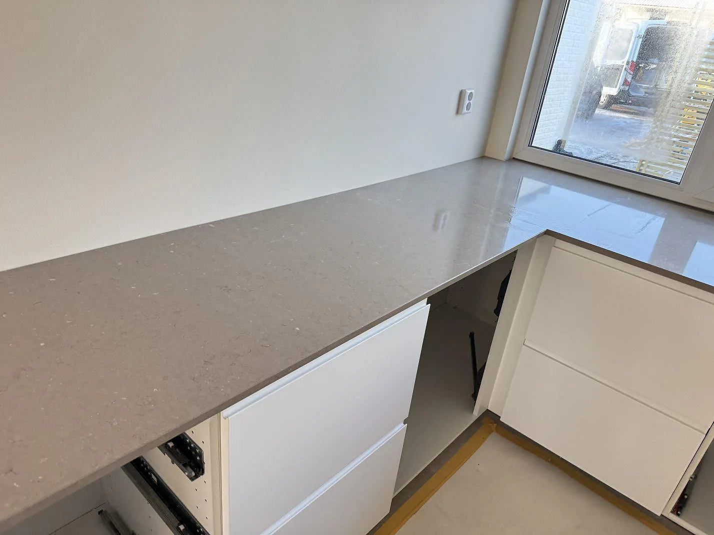 Køkkenbordplade i Silestone Coral Clay, Halmstad – billede 2