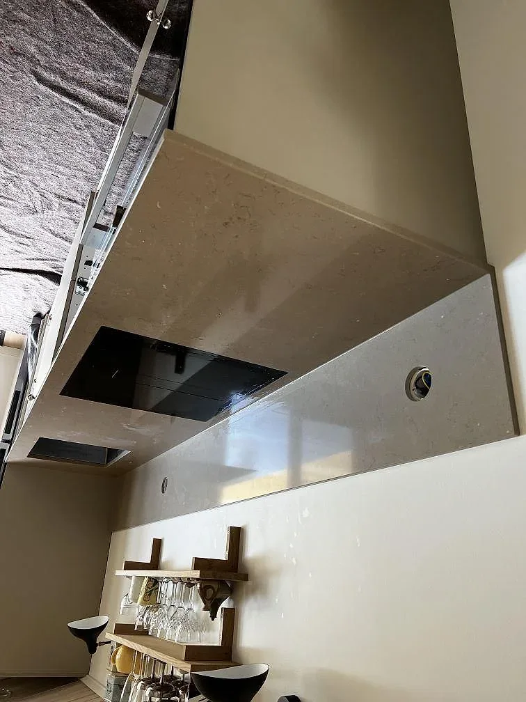 Køkkenbordplade i Silestone Coral Clay, Heberg – billede 4