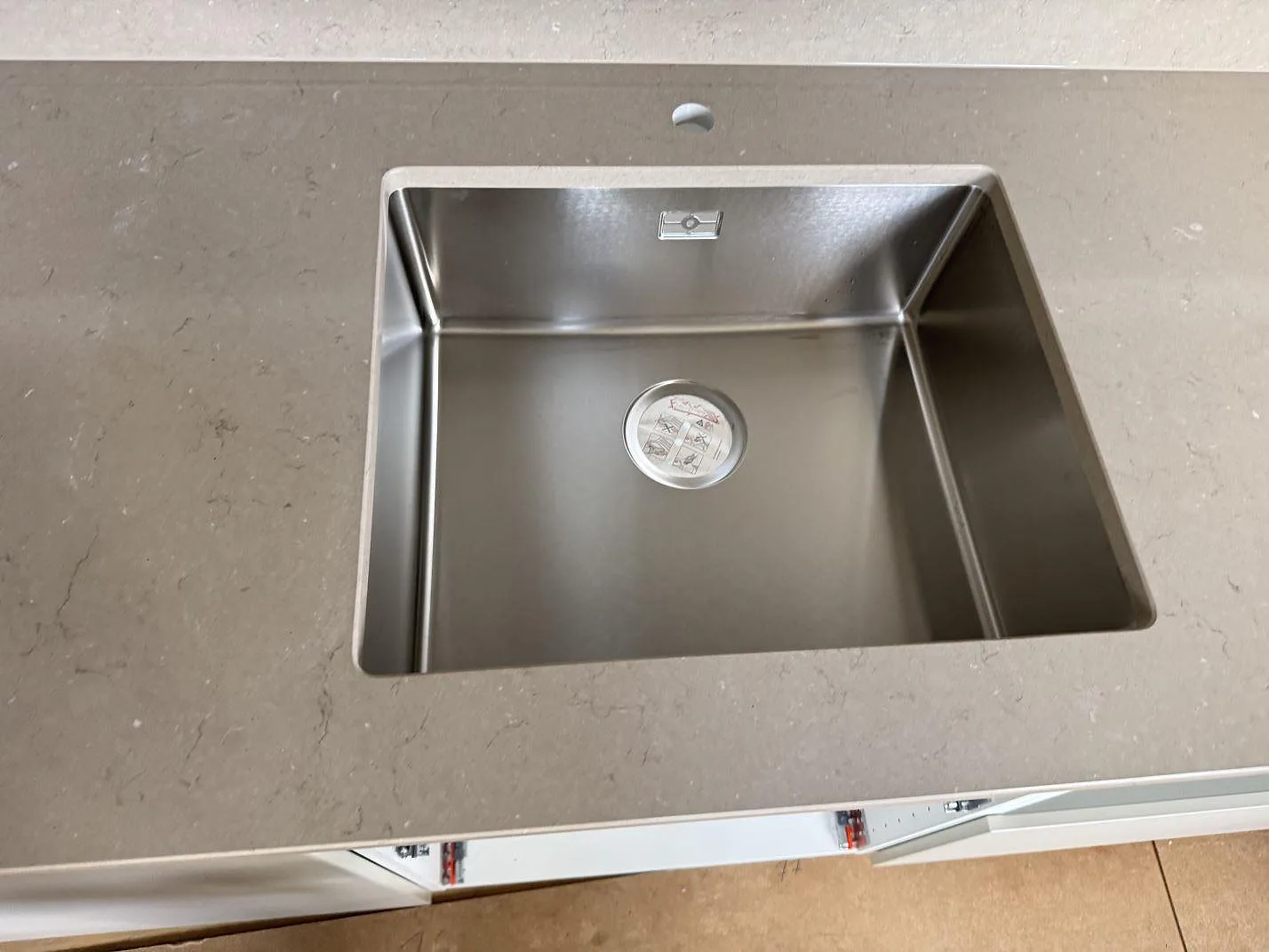 Køkkenbordplade i Silestone Coral Clay, Helsingborg – billede 4