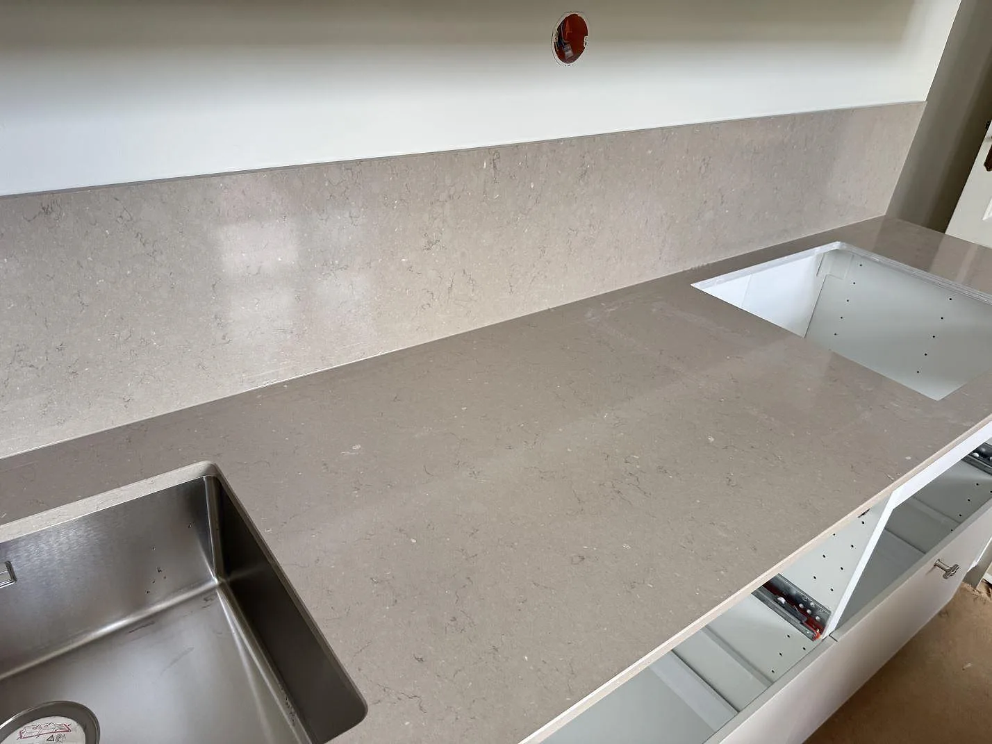 Køkkenbordplade i Silestone Coral Clay, Helsingborg – billede 2