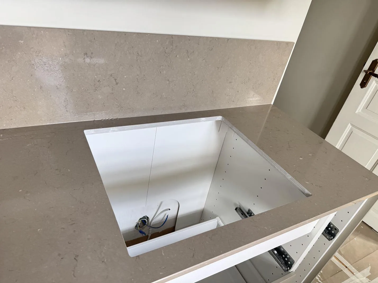Køkkenbordplade i Silestone Coral Clay, Helsingborg – billede 5