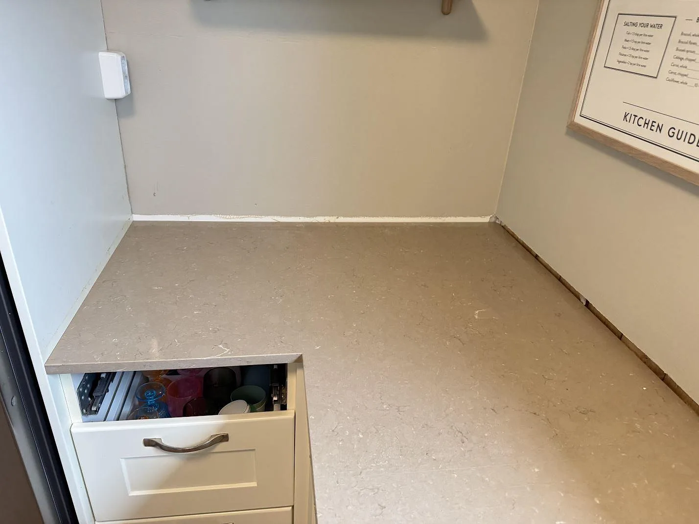 Køkkenbordplade i Silestone Coral Clay, Hisings Backa – billede 6