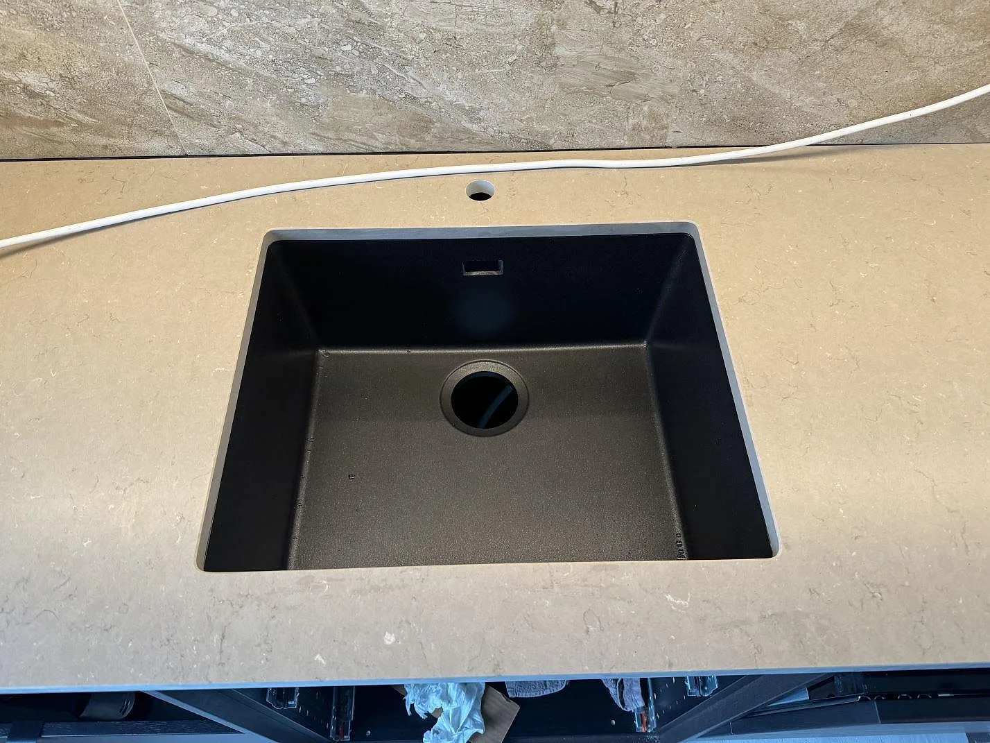 Køkkenbordplade i Silestone Coral Clay, Höganäs – billede 2