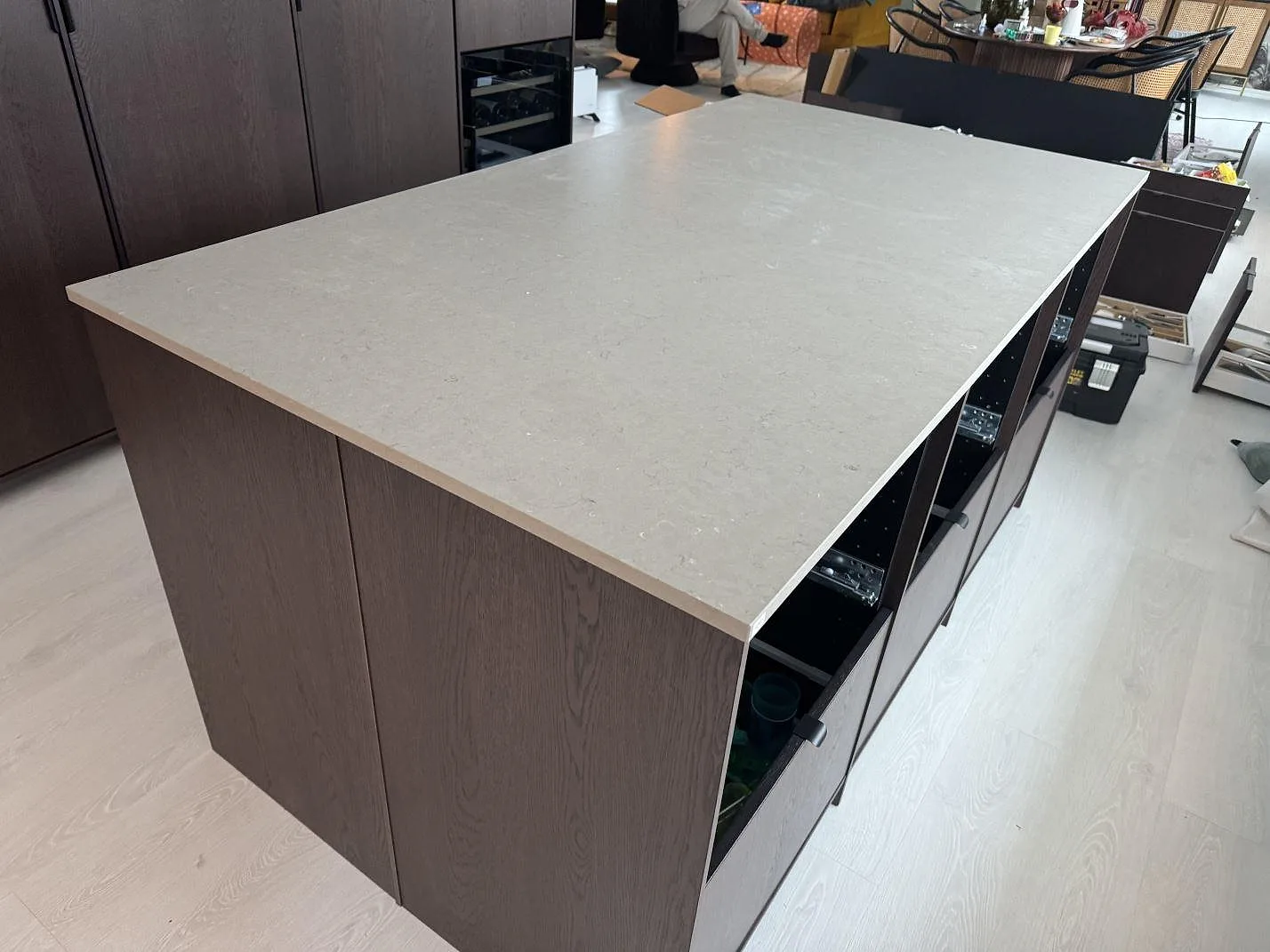 Køkkenbordplade i Silestone Coral Clay, Höganäs