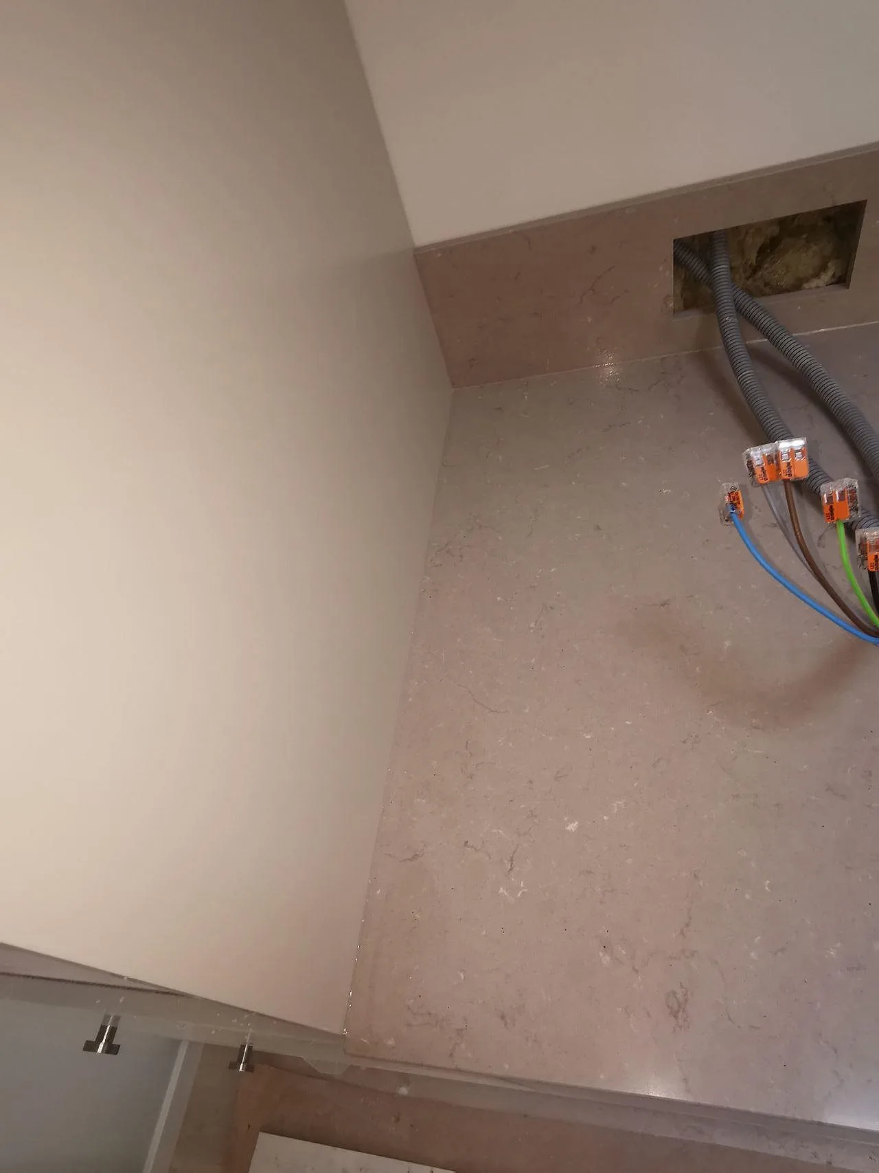 Køkkenbordplade i Silestone Coral Clay, Höllviken – billede 3