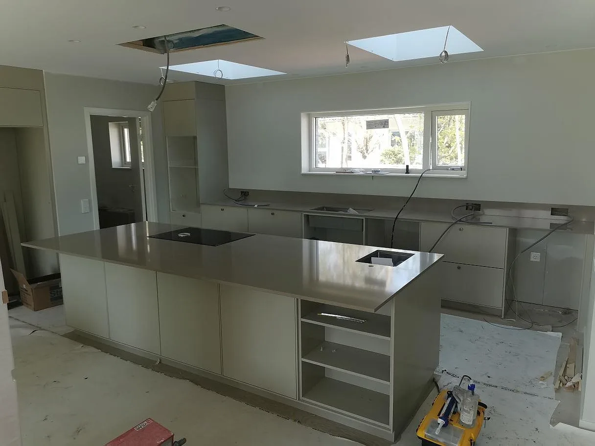 Køkkenbordplade i Silestone Coral Clay, Höllviken