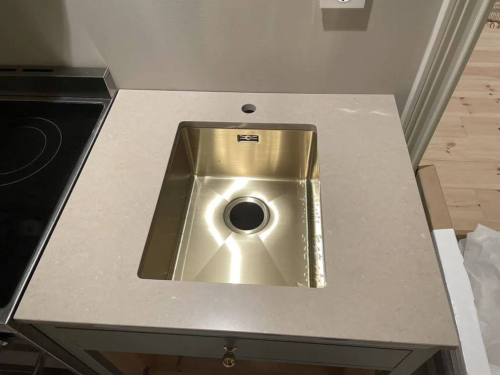 Køkkenbordplade i Silestone Coral Clay, Holsbybrunn – billede 7