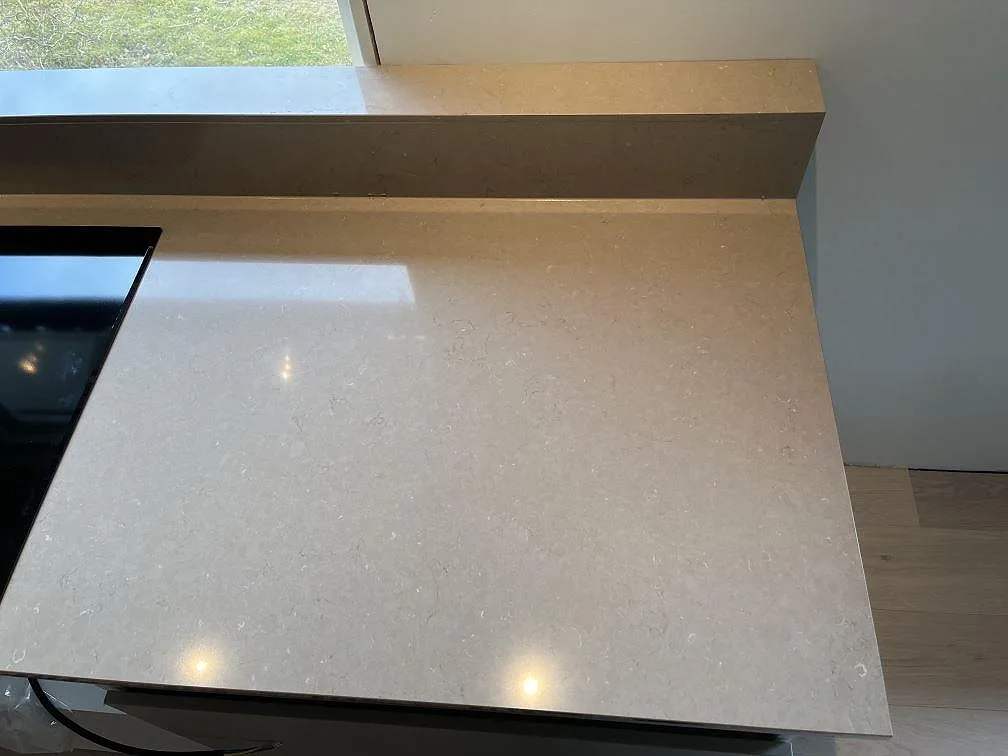 Køkkenbordplade i Silestone Coral Clay, Ingelstad – billede 3