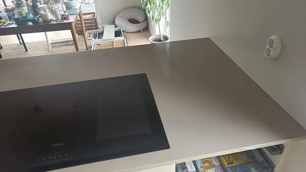 Køkkenbordplade i Silestone Coral Clay, Kareby – billede 4