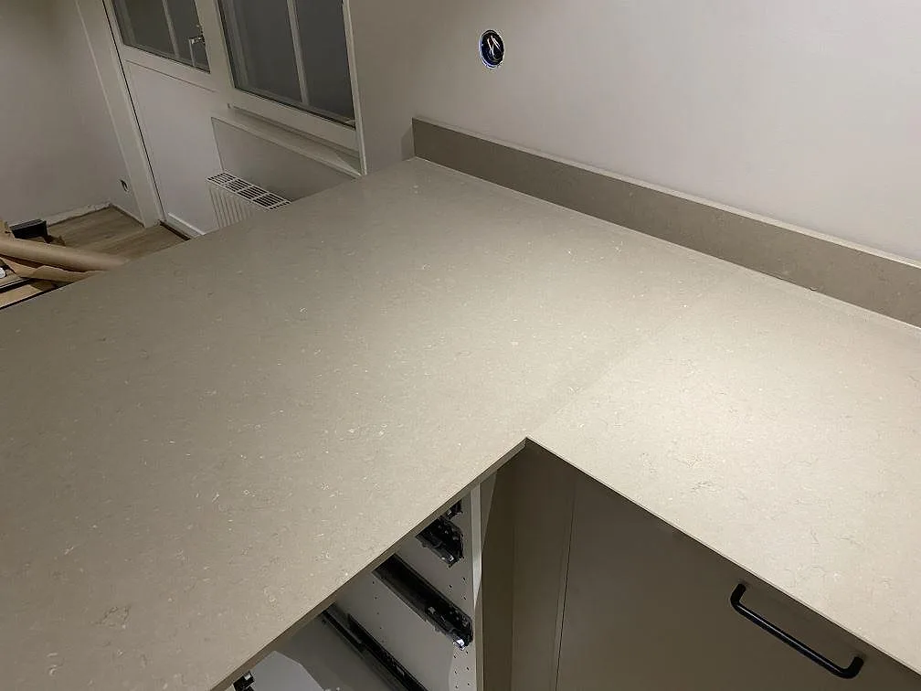 Køkkenbordplade i Silestone Coral Clay, Karlskrona – billede 2
