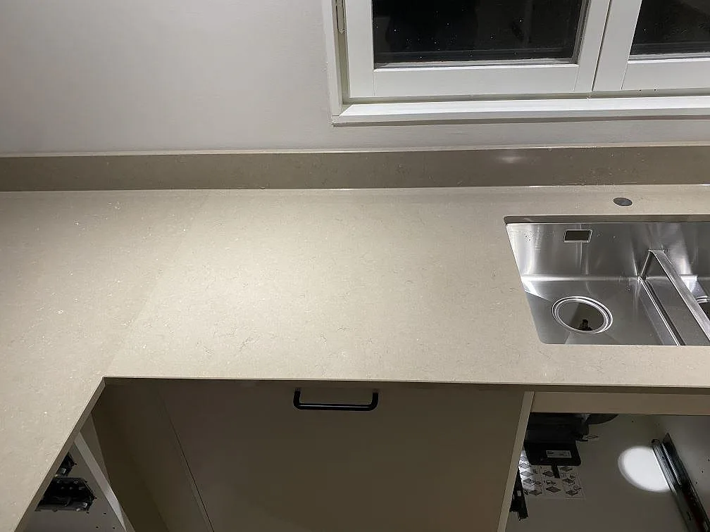 Køkkenbordplade i Silestone Coral Clay, Karlskrona – billede 7