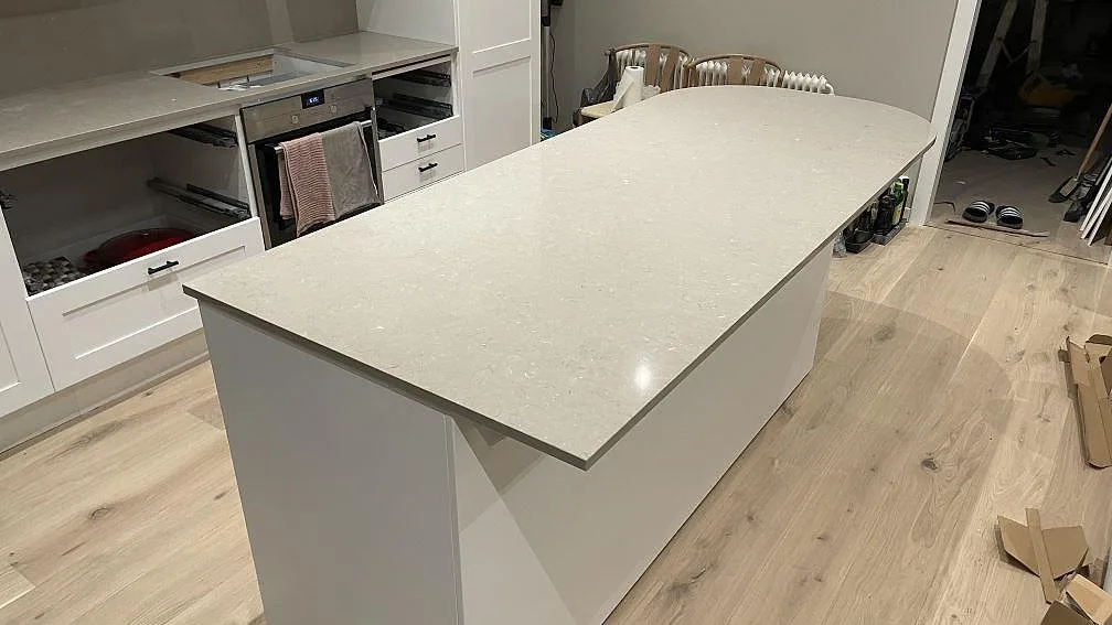 Køkkenbordplade i Silestone Coral Clay, Karlskrona – billede 2