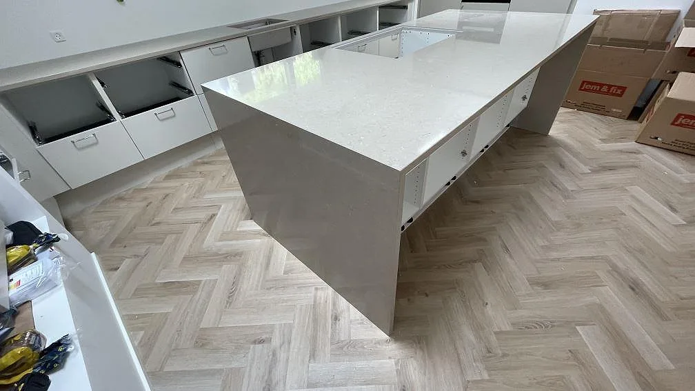 Køkkenbordplade i Silestone Coral Clay, København – billede 3