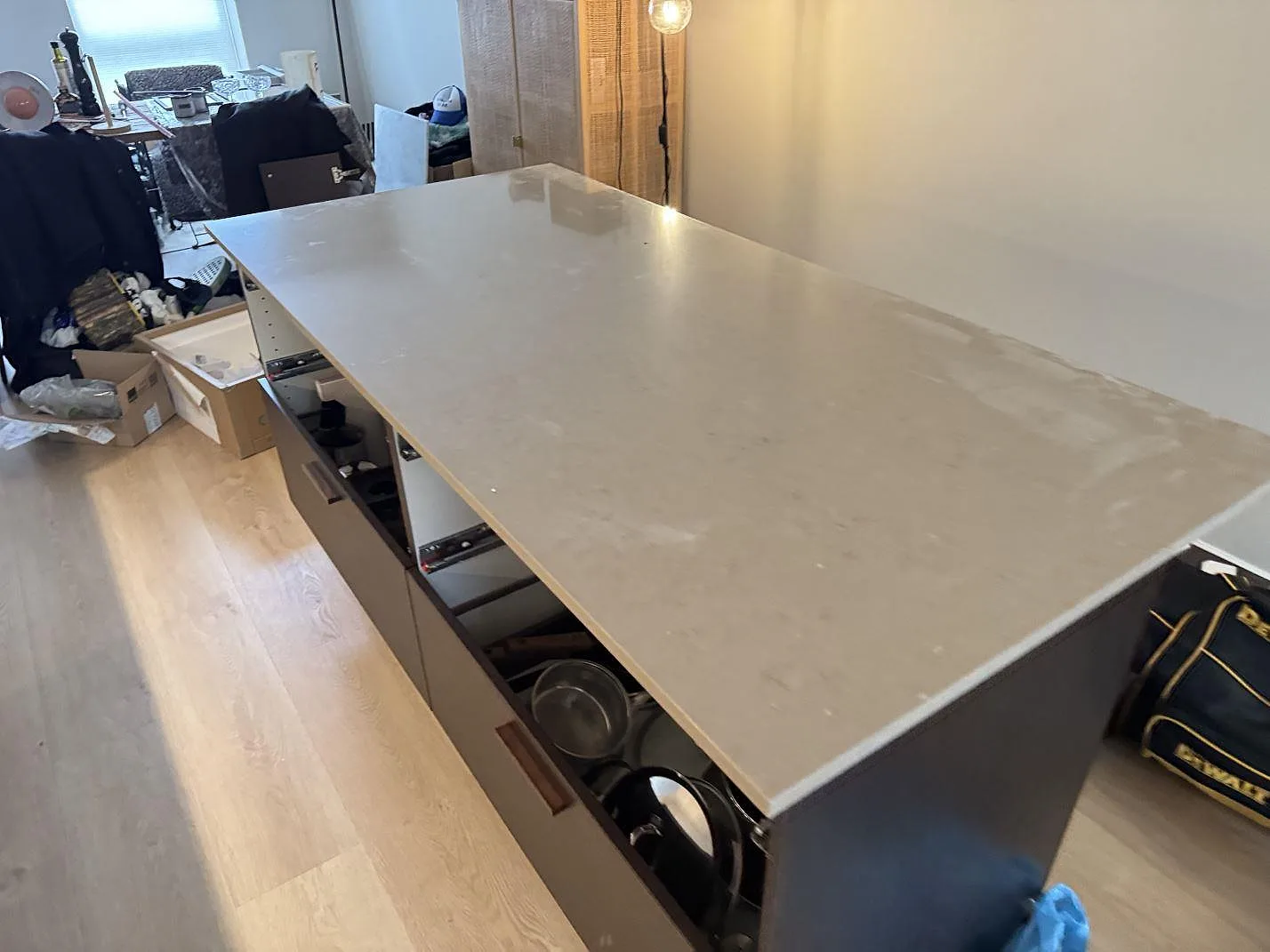 Køkkenbordplade i Silestone Coral Clay, København – billede 2